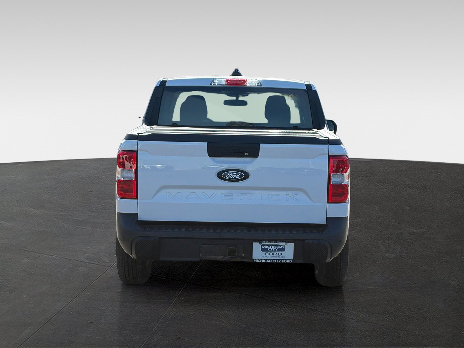 Used 2025 Ford Maverick XLT w/ Equipment Group 301A AWD/4WD image 6