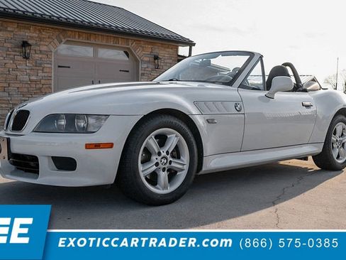 Used 2000 BMW Z3 2.5i image 1