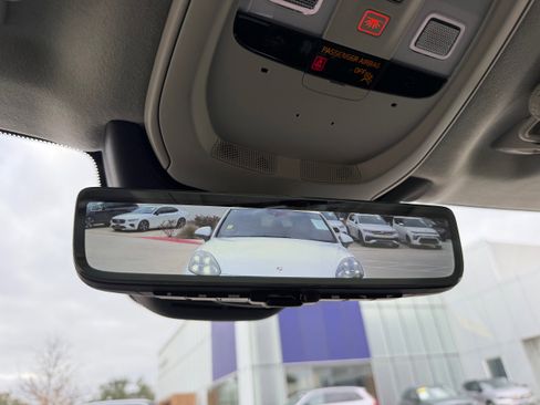 New 2026 Volvo XC90 B6 Ultra w/ Lounge Package image 16