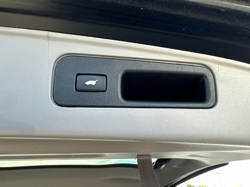 Used 2015 Honda Pilot EX-L image 10