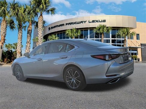 Used 2022 Lexus ES 350 w/ Premium Package image 7