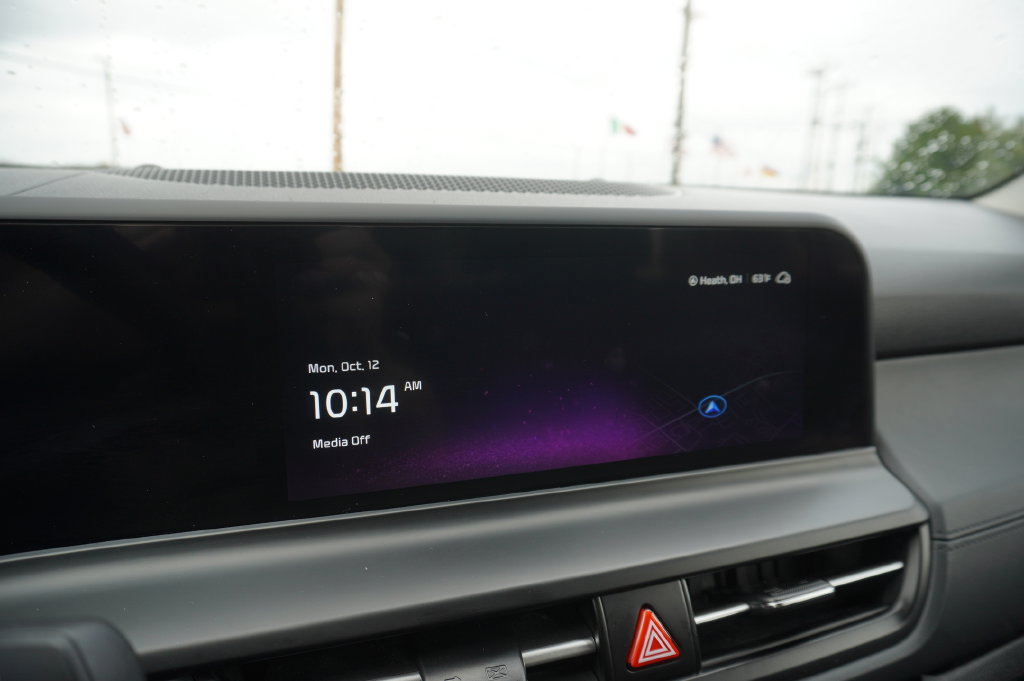 Used 2025 Kia Seltos EX AWD/4WD image 16