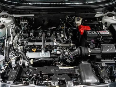 Used 2021 Nissan Kicks SR w/ SR Premium Package image 27