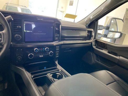 New 2026 Ford F350 Lariat w/ Lariat Ultimate Package image 12