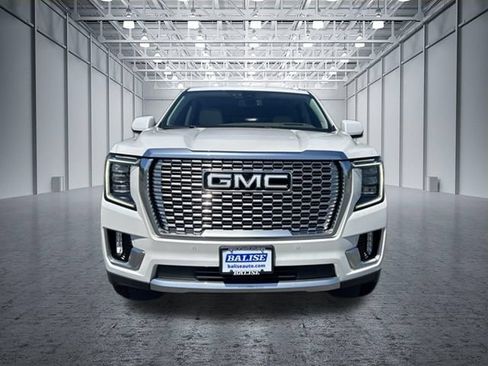 Used 2022 GMC Yukon Denali w/ Max Trailering Package AWD/4WD image 11
