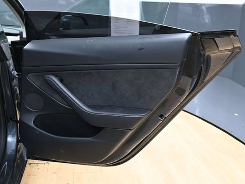 Used 2023 Tesla Model 3 Standard Range RWD image 39