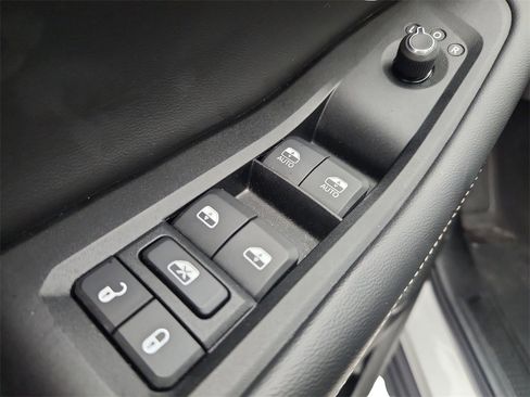 Used 2023 Jeep Grand Cherokee 4WD 4xe image 21