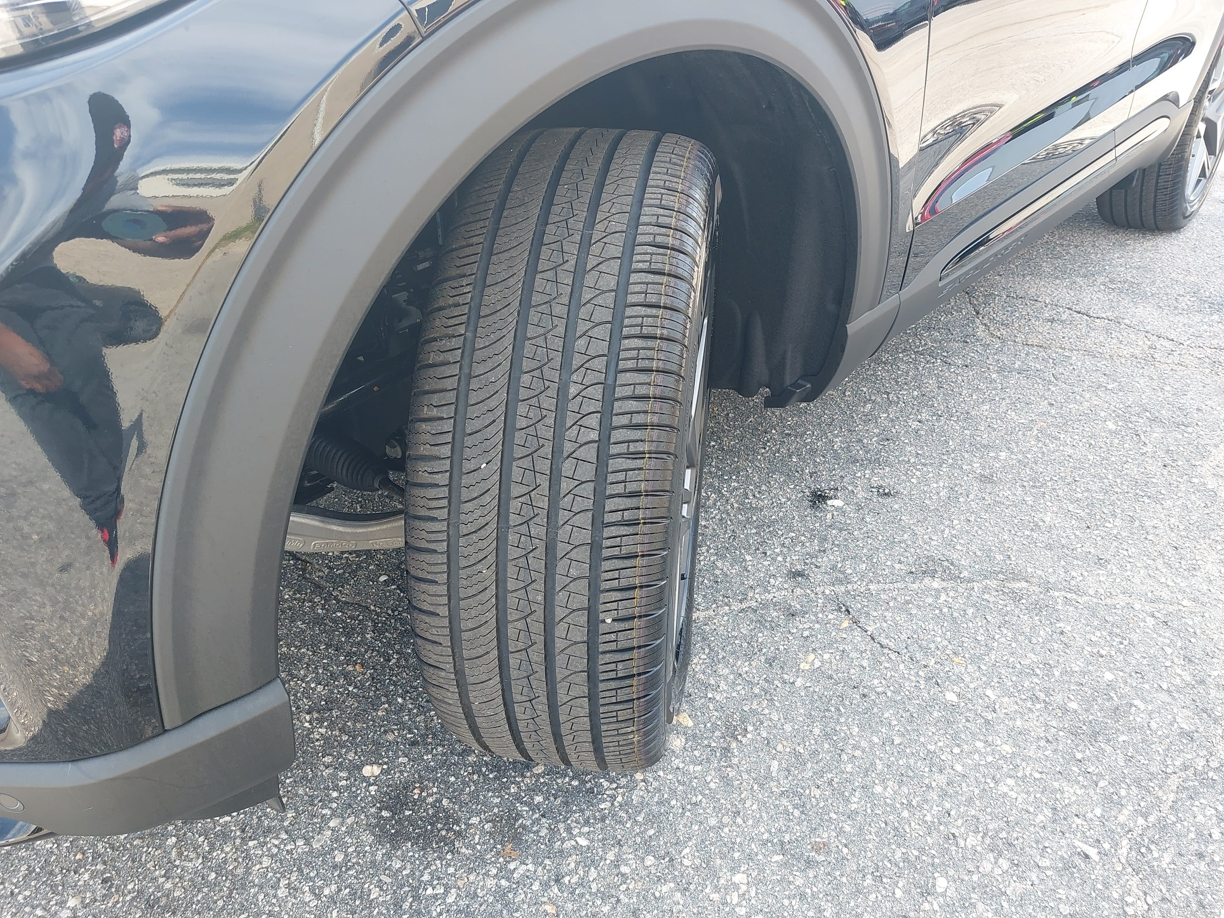 New 2026 Ford Explorer ST-Line w/ ST-Line Street Pack RWD image 33