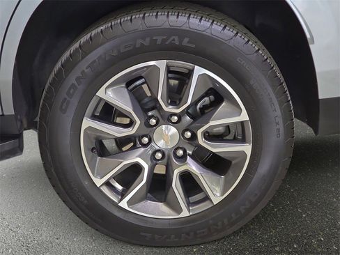 Used 2024 Chevrolet Tahoe LS w/ Driver Alert Package image 35