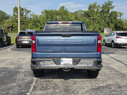 Certified 2024 Chevrolet Silverado 1500 LT w/ Leather Package RWD image 6