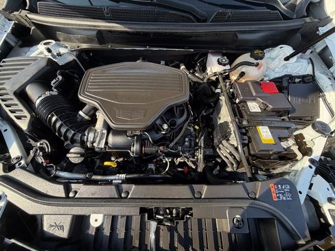 Used 2024 Cadillac XT5 Premium Luxury w/ Technology Package image 15