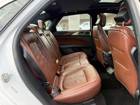 Used 2019 Lincoln MKZ Reserve AWD/4WD image 23