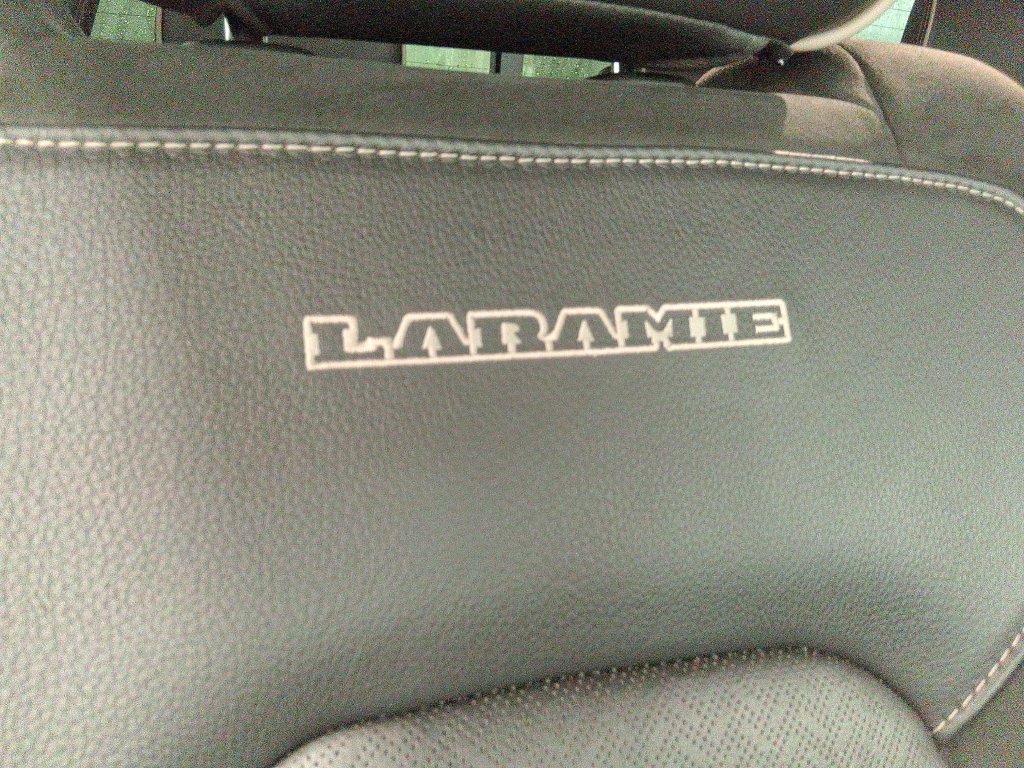 Used 2021 RAM 1500 Laramie AWD/4WD image 40