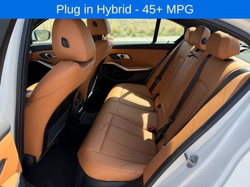 Used 2023 BMW 330e xDrive w/ Driving Assistance Package AWD/4WD image 27