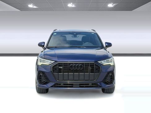 Certified 2023 Audi Q3 2.0T Premium w/ Black Optic Sport Package AWD/4WD image 6