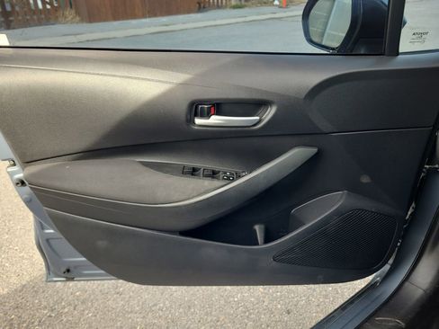 Used 2021 Toyota Corolla LE w/ Carpet Mat Package (TMS) FWD image 16
