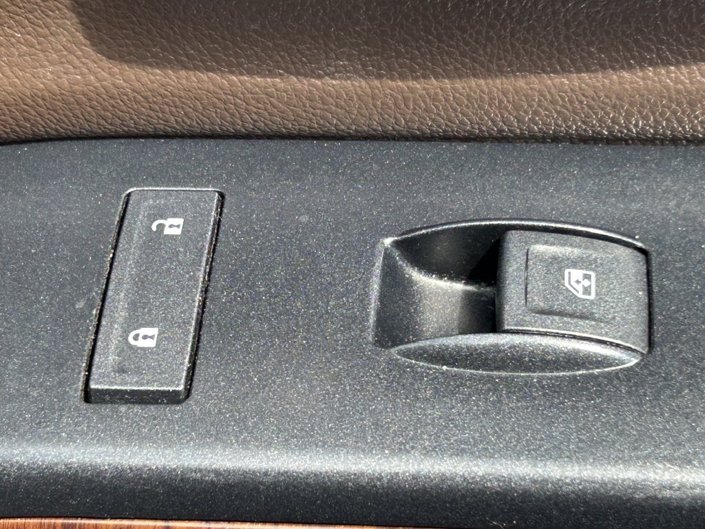 Used 2014 GMC Sierra 1500 SLE AWD/4WD image 34