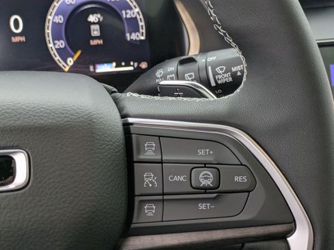 New 2026 Jeep Grand Cherokee Limited Reserve image 17