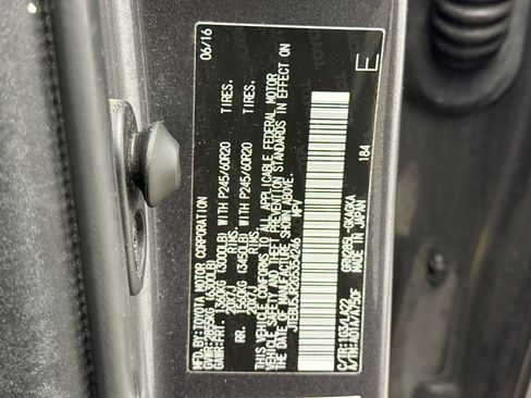 Used 2016 Toyota 4Runner Limited image 12