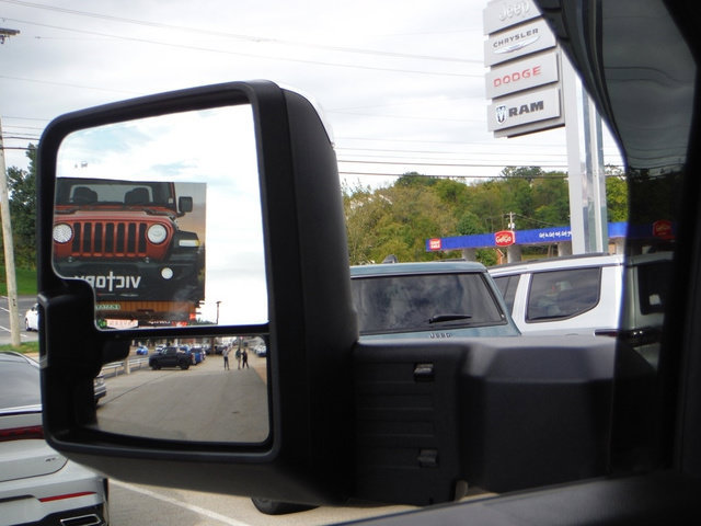 Used 2024 GMC Sierra 3500 Denali AWD/4WD image 54