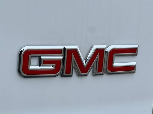 New 2025 GMC Savana 3500 Extended w/ Driver Convenience Package RWD image 40