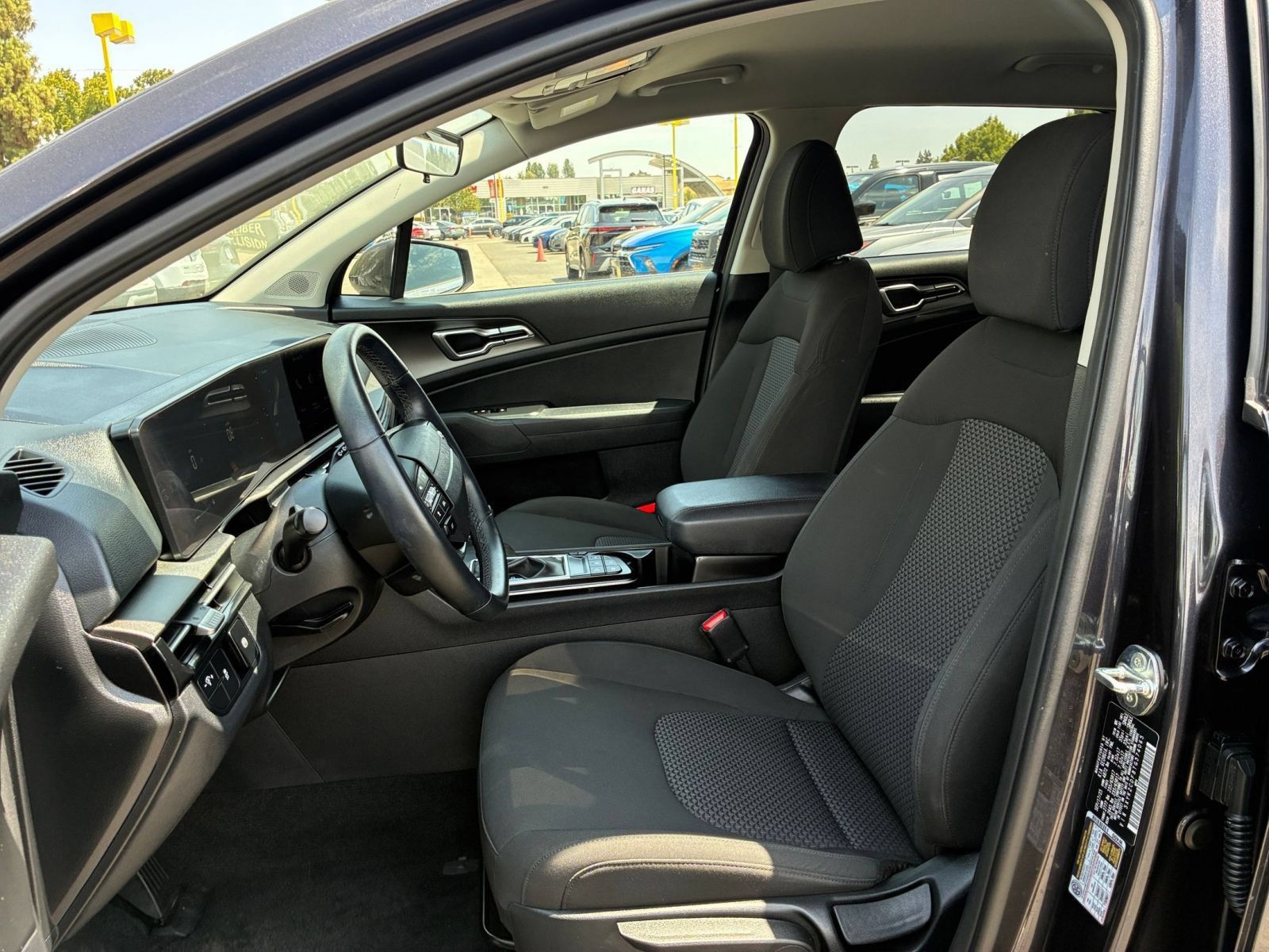 Used 2026 Kia Sportage LX AWD/4WD image 26