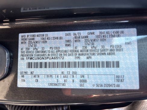 Used 2023 Ford Escape Active AWD/4WD image 27