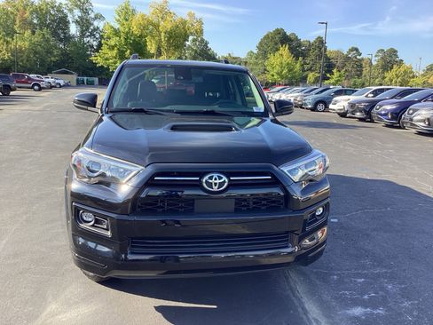 Used 2024 Toyota 4Runner TRD Sport image 4