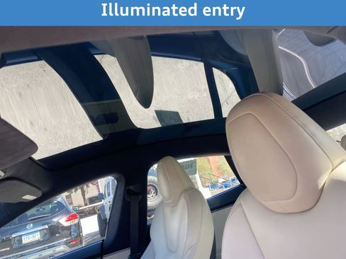 Used 2020 Tesla Model S Long Range Plus image 14