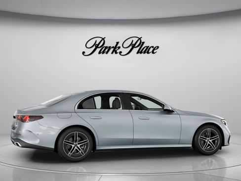 Used 2026 Mercedes-Benz E 350 Sedan image 24