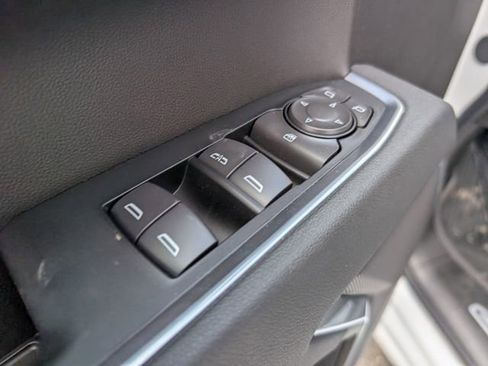 New 2026 GMC Sierra 1500 SLE AWD/4WD image 16