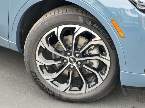 New 2026 Lincoln Nautilus Reserve AWD/4WD image 34