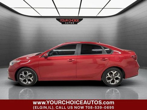 Used 2021 Kia Forte LXS image 2