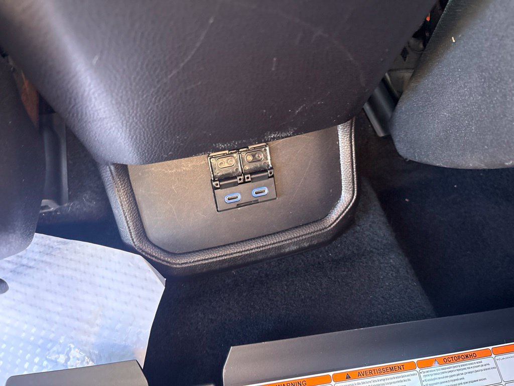 Used 2022 Toyota Highlander L FWD image 29