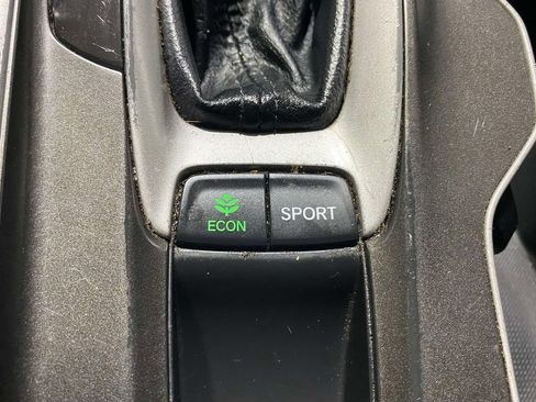 Used 2019 Honda Accord Sport image 33