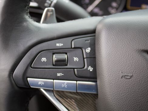 Used 2020 Cadillac XT6 Sport w/ Platinum Package image 16