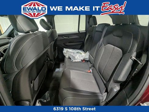 New 2025 Jeep Grand Cherokee Laredo X w/ Trailer Tow Package image 10