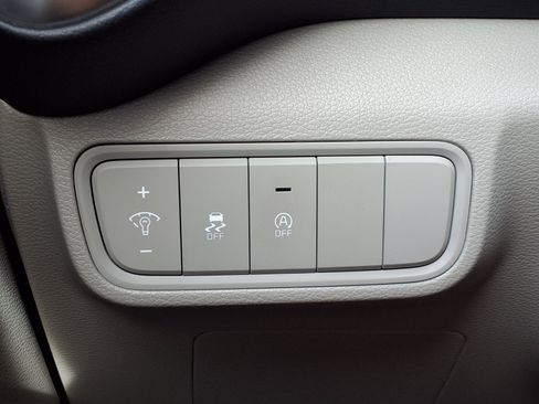 Used 2023 Kia Soul LX image 21