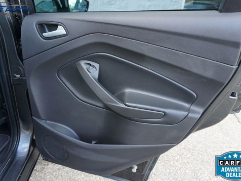 Used 2017 Ford Escape SE AWD/4WD image 20