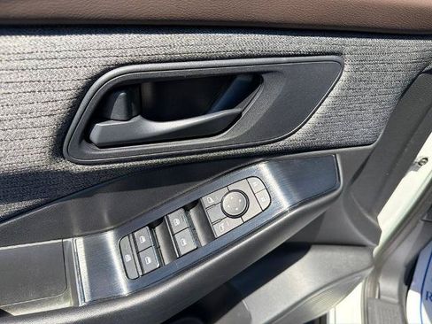 Certified 2023 Nissan Rogue S AWD/4WD image 14