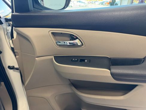 Used 2016 Honda Odyssey EX image 15