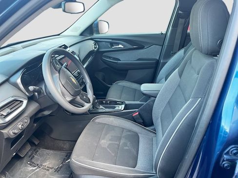 Used 2021 Chevrolet TrailBlazer LT w/ Convenience Package AWD/4WD image 21