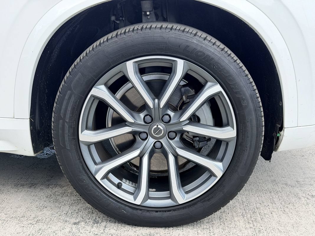 Used 2019 Volvo XC90 T5 Momentum w/ Protection Package Premier FWD image 29