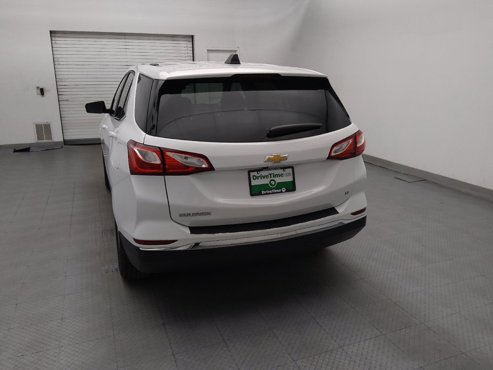 Used 2018 Chevrolet Equinox LT FWD image 6