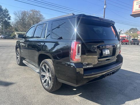 Used 2016 GMC Yukon SLT w/ Open Road Package image 4