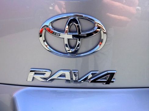 Used 2012 Toyota RAV4 Limited w/ Premium Plus Value Pkg image 33