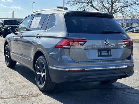 Certified 2024 Volkswagen Tiguan SE image 5