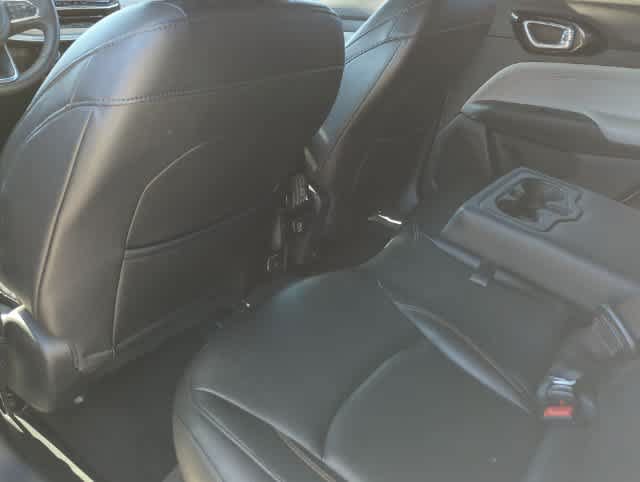 Used 2024 Jeep Compass Limited AWD/4WD image 18