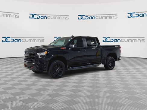 Used 2022 Chevrolet Silverado 1500 LT Trail Boss w/ LT Trail Boss Premium Package image 4