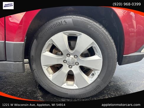 Used 2011 Subaru Outback 2.5i Limited w/ PWR Moonroof Pkg AWD/4WD image 16